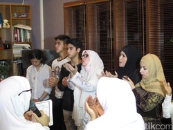 Dul Lepas Pen, Maia Estianty Gelar Pengajian