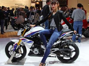 BMW G 310 R dan R nineT Scrambler X Siap Menyapa Pengunjung GIIAS