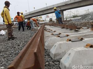 Proyek Rel KA Tanjung Priok Terus Dikebut