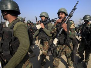 Lawan Pelaku Penyerangan Universitas, Dosen Pakistan Tewas Ditembak