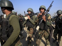 Lawan Pelaku Penyerangan Universitas, Dosen Pakistan Tewas Ditembak