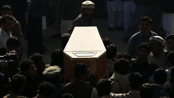 21 Orang Tewas di Penyerangan Universitas Pakistan