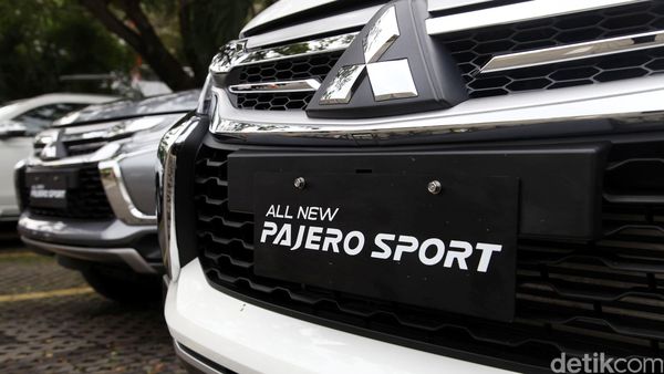 Mitsubishi Bersiap Luncurkan Pajero Sport