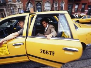 Supir Taksi di Frankfurt Kembalikan Uang Rp 211 Juta Milik Turis