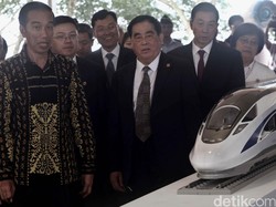 Jokowi: Kereta Cepat Akan Hubungkan Kota Besar di Jawa dan Luar Jawa