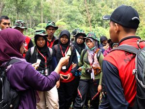 Peserta Ekspedisi NKRI Flora Fauna Latihan Praktek Lapangan