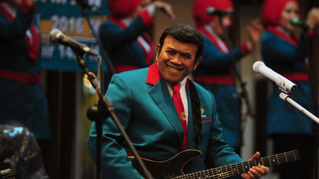 Sejak 1970-an Rhoma Irama sudah dimanfaatkan untuk mendulang suara dalam politik.