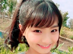 Model Jepang Kenalkan Inovasi Unik Underboobs Bra