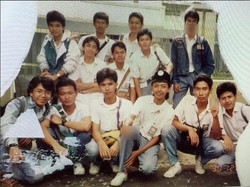 Lawas! Ini Foto Ahmad Dhani dan Ari Lasso Zaman SMA
