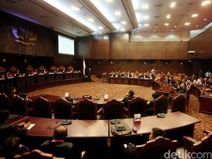 MK Siap-siap Tentukan 26 Pasangan Kepala Daerah Terpilih Hari Ini