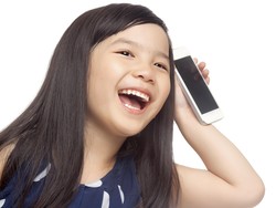 Sindir Orangtua, Bocah Ini Ingin Jadi Smartphone