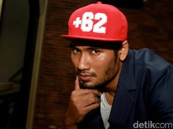 JFlow Mencoba Kekinian Lewat #Maksimal