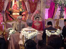 Sah! Nina Zatulini-Chandra Tauphan Resmi Jadi Suami-istri