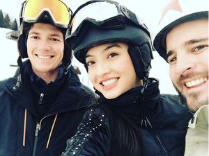 Intip Foto-foto Raline Shah Liburan di Swiss, Yuk!