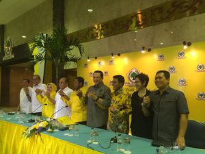 Seperti PAN, Golkar Kubu Ical Tetap di KMP Meski Dukung Pemerintah