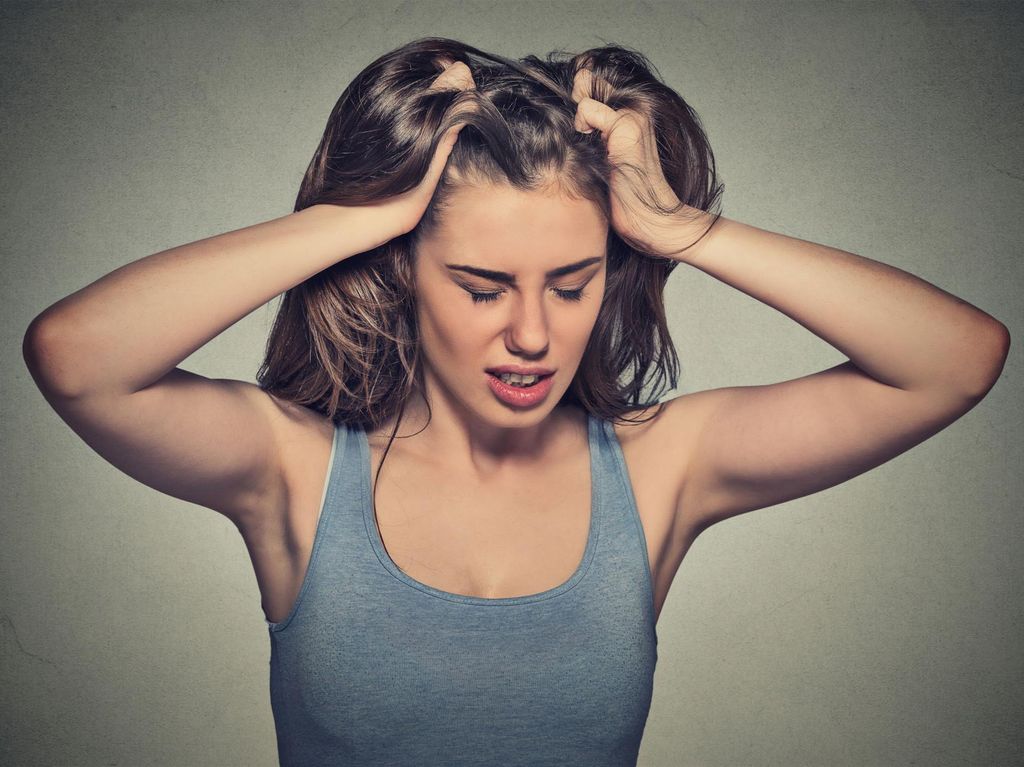 4 Kesalahan yang Perlu Dihindari untuk Pemilik Rambut Kering