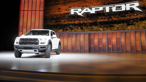 10 Mobil Penguasa Planet Bumi