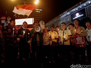 Polri Diminta Telusuri Aliran Dana Teroris dan Tutup Situs Radikal Polri Diminta Telusuri Aliran Dana Teroris dan Tutup Situs Radikal