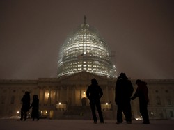 Trump Diam-diam Lakukan Perundingan Nuklir dengan Saudi, Kongres AS Marah