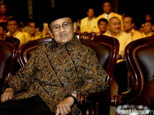 Kisah Habibie Berguru ke Soeharto dan Wejangan 3M untuk Golkar