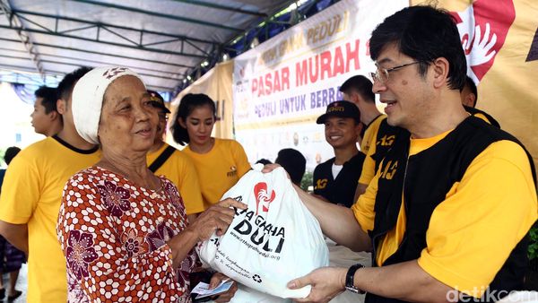 Pasar Murah untuk Warga Mangga Besar