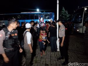Pemkot Surabaya Tanggung Biaya Hidup Ratusan eks Gafatar di Penampungan