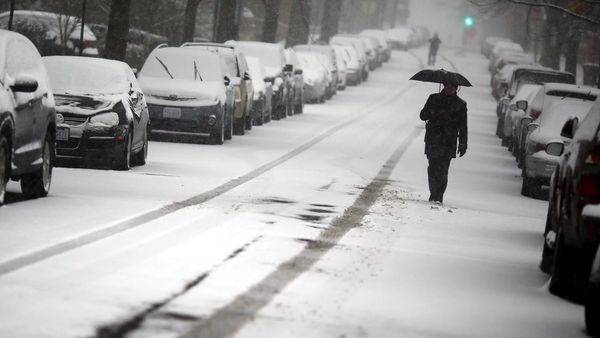 Badai Salju Landa Amerika Serikat