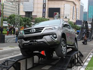 Fortuner Rakitan Indonesia Diminati Mancanegara