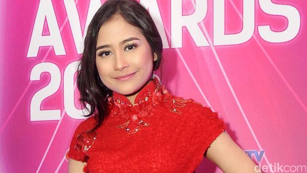 Prilly Latuconsina Makin Dewasa
