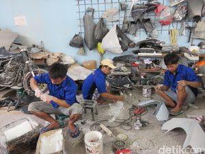 Bengkel Modifikasi di Balik Jeruji Besi LP Cipinang
