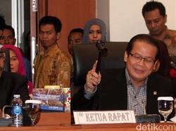 Gantikan Nurdin Halid, Kahar Muzakir Jadi Ketua Mahkamah Partai Golkar