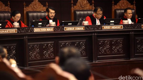 MK Gelar Sidang Lanjutan Sengketa Pilkada Serentak