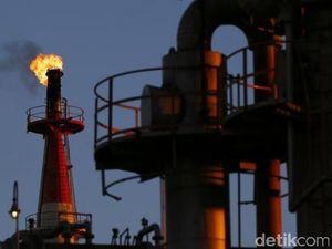 Harga Minyak Dunia Tiba-tiba Anjlok, Ini 3 Faktanya Harga Minyak Dunia Tiba-tiba Anjlok, Ini 3 Faktanya