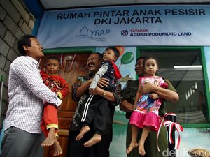 Rumah Pintar untuk Anak Pesisir Rumah Pintar untuk Anak Pesisir