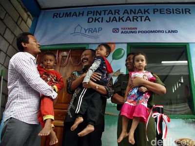 Rumah Pintar untuk Anak Pesisir