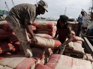 Holcim Resmi Ganti Nama Jadi Solusi Bangun Indonesia Holcim Resmi Ganti Nama Jadi Solusi Bangun Indonesia