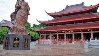 Menelusuri Jejak Cheng Ho di Klenteng Sam Poo Kong