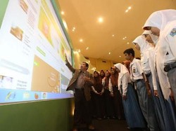 Unair Satukan Blog Guru dan Siswa yang Bisa Diakses Tuna Netra