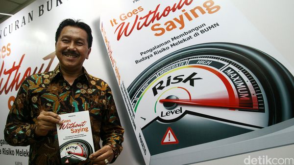 Dirut Peruri Luncurkan Buku It Goes Without Saying