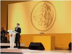 Meriahnya Perayaan Transformasi BII Maybank Menjadi Maybank Indonesia