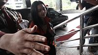 KPK Periksa Julia Prasetyani