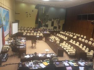 Diuji DPR, Calon Ombudsman Bicara Soal Netralitas Hingga Perbandingan KPK