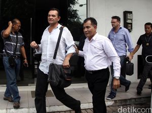 Geledah Chiropractic Indonesia, 2 Pekerja Asing Diamankan