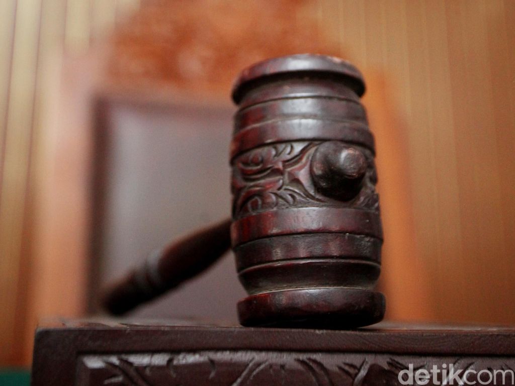 KPK Tak Hadir, Sidang Praperadilan Tersangka Suap Impor Bawang Ditunda