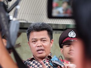 KPPU Tak Sungkan Eksekusi Paksa Pelaku Kartel Tarif SMS