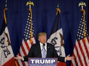 Donald Trump: Saya Pikir Islam Membenci Kita Donald Trump: Saya Pikir Islam Membenci Kita