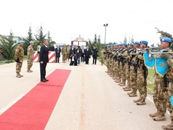 Menhan Ryamizard Sambangi Prajurit TNI Indobatt di Libanon Selatan