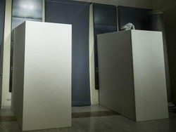 Patung Telanjang di Italia ini Ditutup karena Kunjungan Presiden Iran