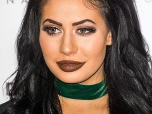 Penampilan Bintang Realiti TV yang Mirip dengan Kylie Jenner Penampilan Bintang Realiti TV yang Mirip dengan Kylie Jenner