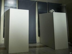 Patung-patung Vulgar di Italia Ditutup Kain, Ini Reaksi Netizen